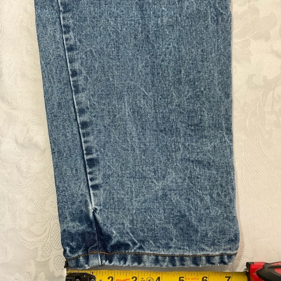 Bill Blass Womens Jeans sz 16 Med Wash Blue straight easy fit denim classic - Picture 8 of 12